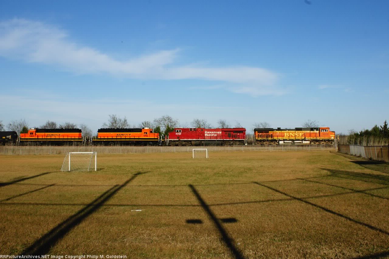 BNSF 5000, CP 8730, BNSF 1793, 1903